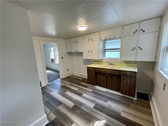 Foto del edificio - 1032 Clay St