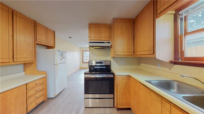 Foto del edificio - 4320 Koppe Bridge Rd