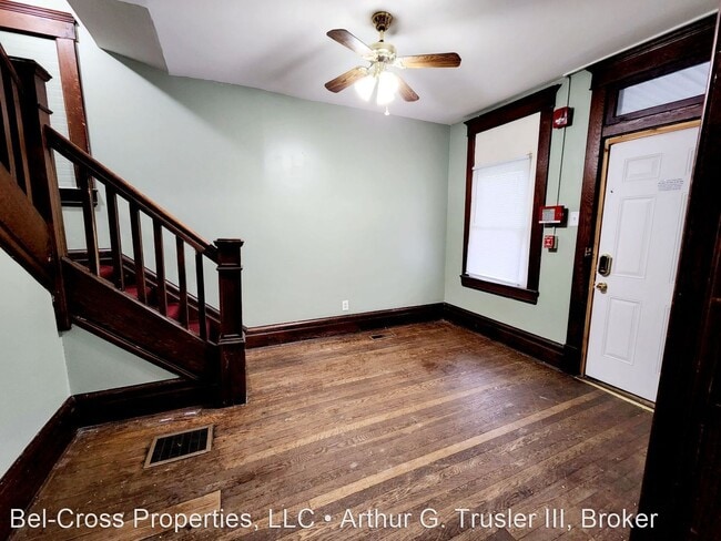 Foto del edificio - 5 br, 2 bath House - 400 Fife Avenue