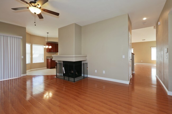 Foto del edificio - 37264 Springfield St
