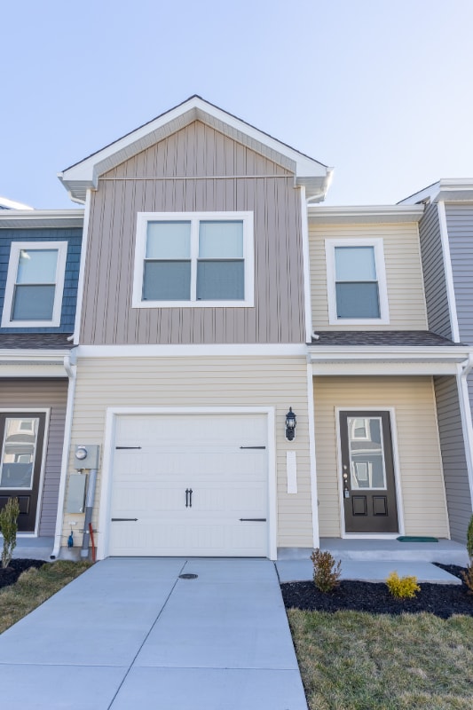 104 Cramsford St, Falling Waters, WV 25419 Townhome Rentals in