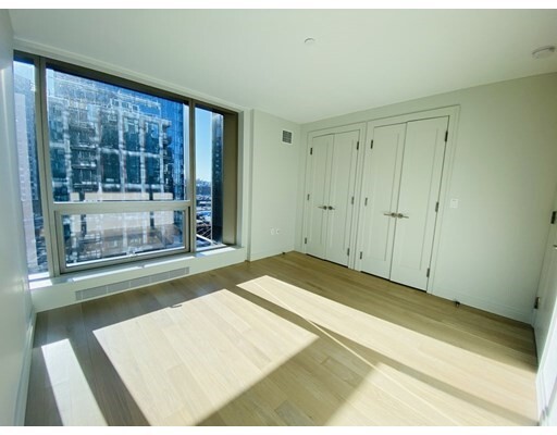 Building Photo - 125 Seaport Blvd