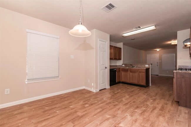 Building Photo - 3827 Cary Creek Dr