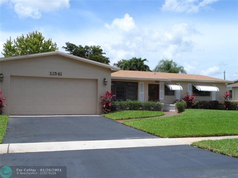 Primary Photo - 11541 NW 23rd St