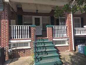 Building Photo - 216 S 17th St