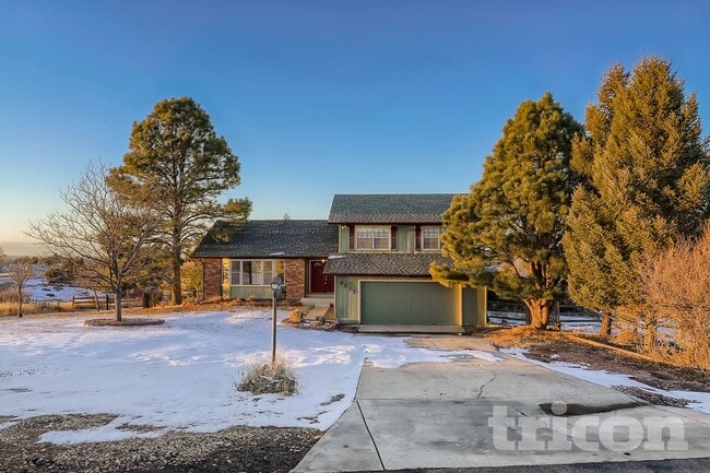 Building Photo - 8517 Piute Row