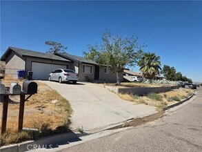 Building Photo - 25595 Cheryle St