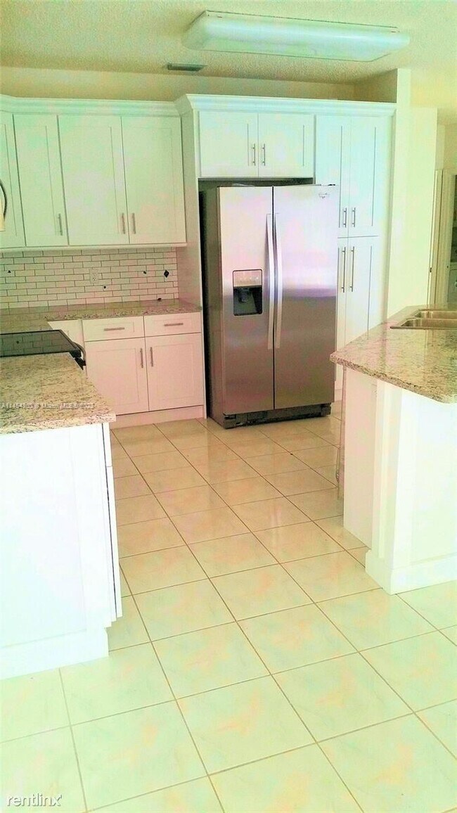 Building Photo - 4 br, 2.5 bath House - 3003 Caffia Way