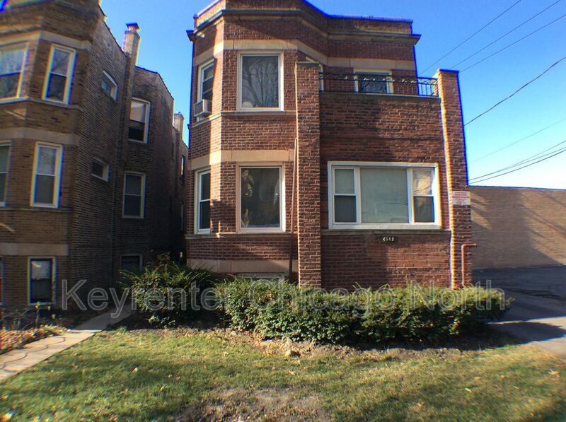 Primary Photo - 4342 N Sawyer Ave