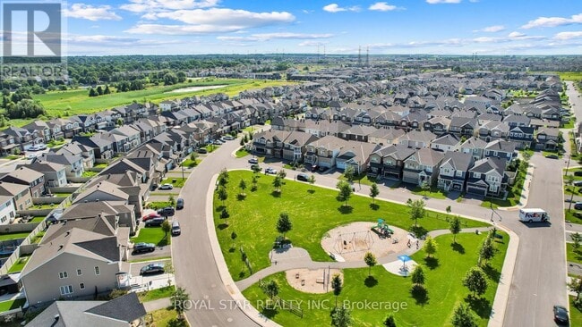 Photo du bâtiment - 284 Ponderosa St