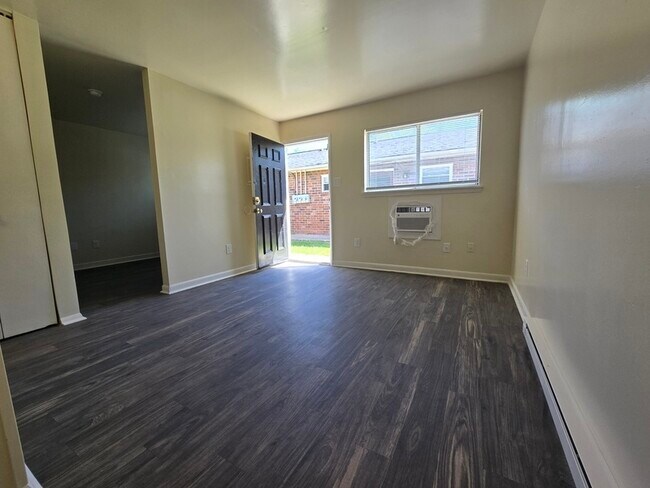 Foto del edificio - 1810 Williamsburg Rd