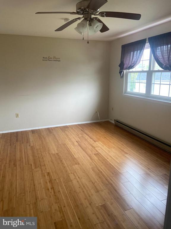 Foto del edificio - 1505 Ridgeview Ln