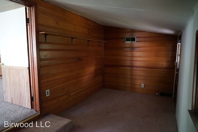 Foto del edificio - 2 br, 1 bath House - 210 E Lakeview Ave