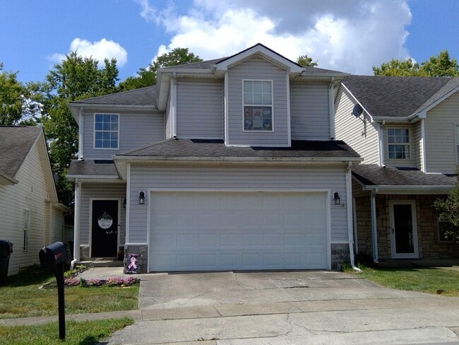 Foto del edificio - 2468 Checkerberry Dr