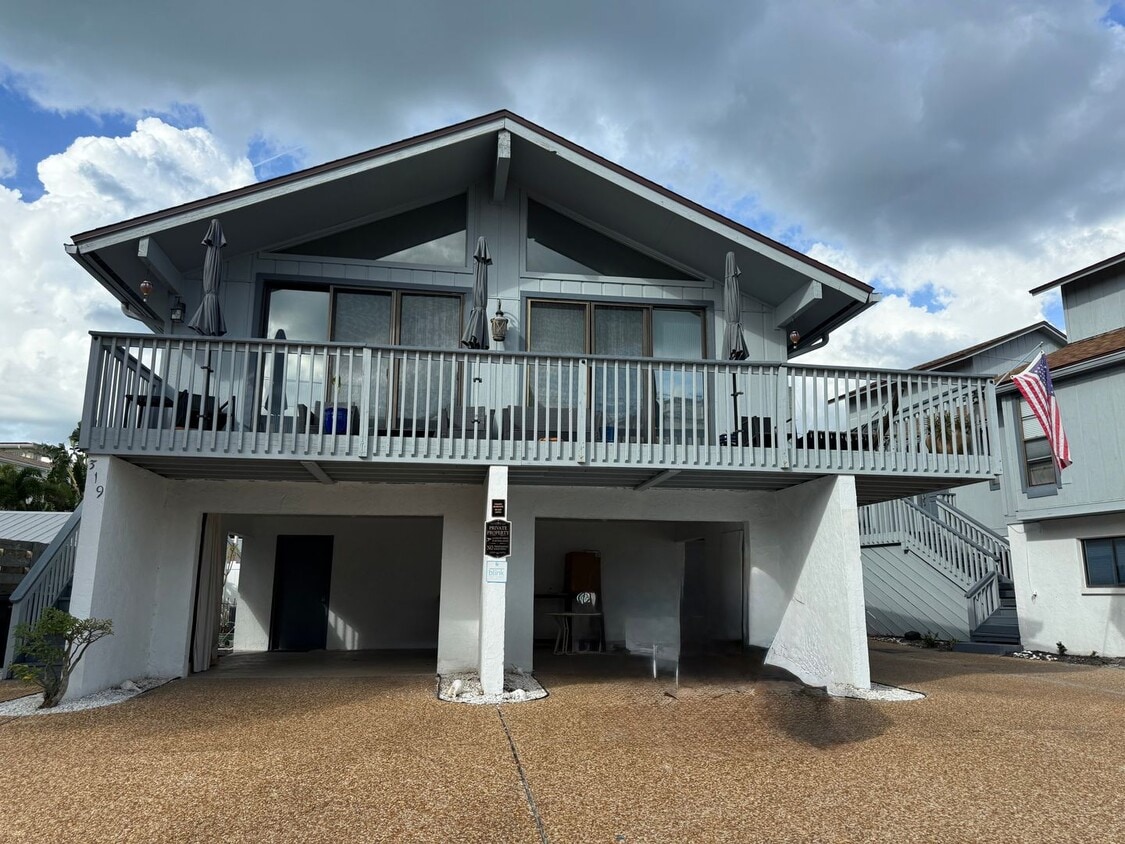 Photo - 319 Beach Rd