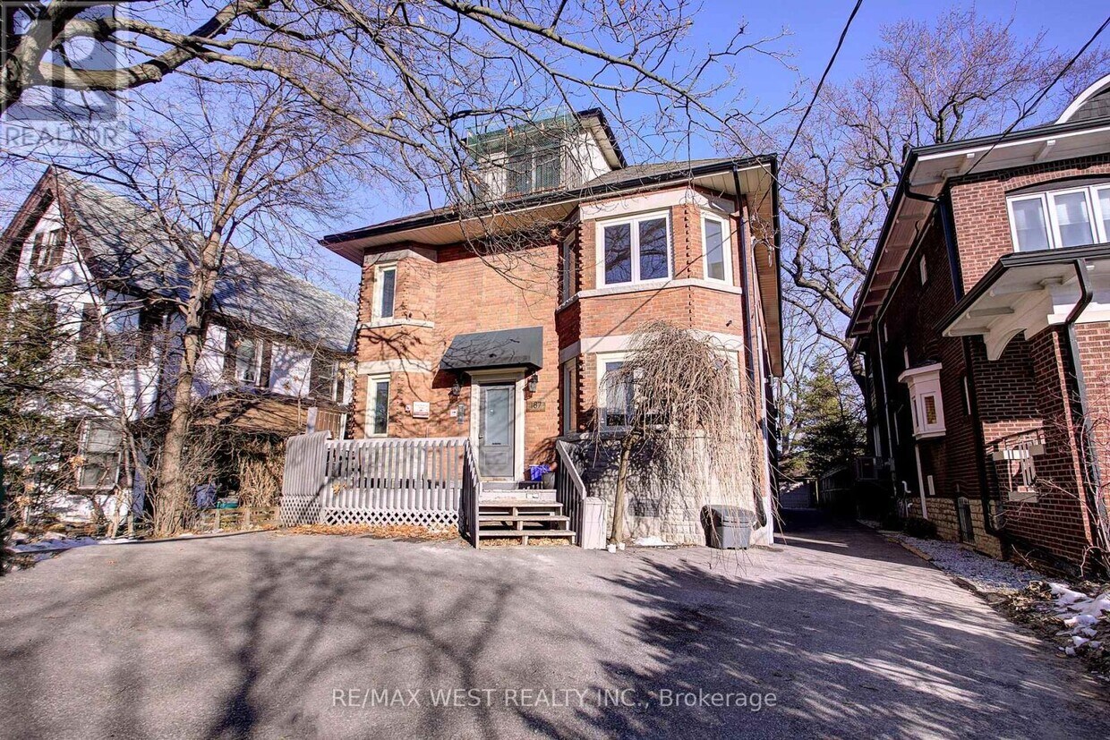 Photo principale - 187-187 High Park Ave