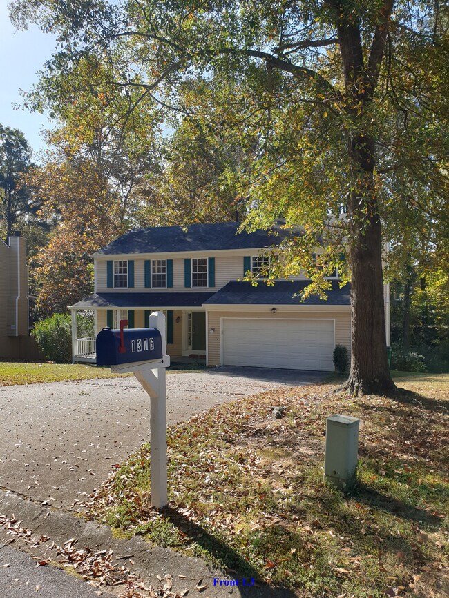 Building Photo - 1376 Heritage Glen Dr