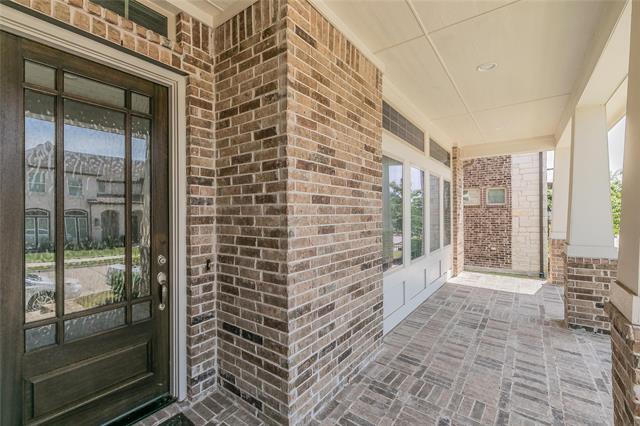 Foto del edificio - 1013 Midland Dr