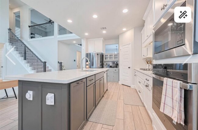 Foto del edificio - 10710 Lacaille Ln