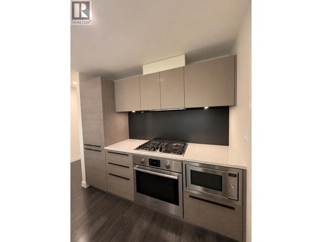 Building Photo - 6383 McKay Ave