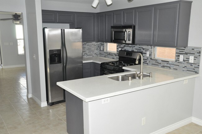 Building Photo - 6920 Smiling Cloud Ave