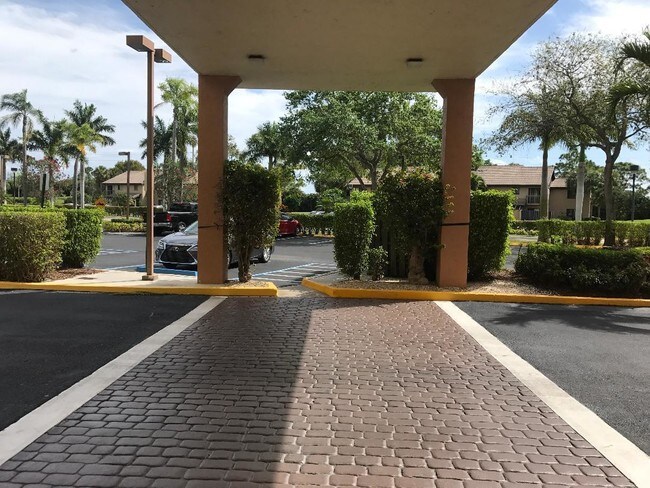 Building Photo - 5301  Fountains Drive 103 Lake Worth FL 33467