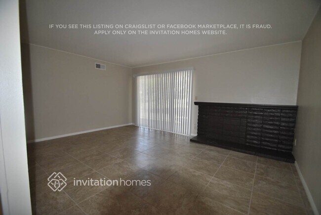Foto del edificio - 23637 Canerwell St