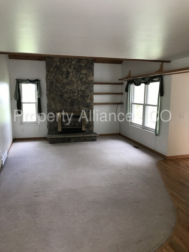 Building Photo - 2667 S Xanadu Way