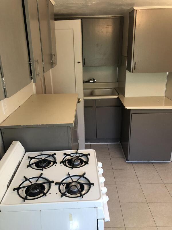Foto principal - 921 Princeton Ave S