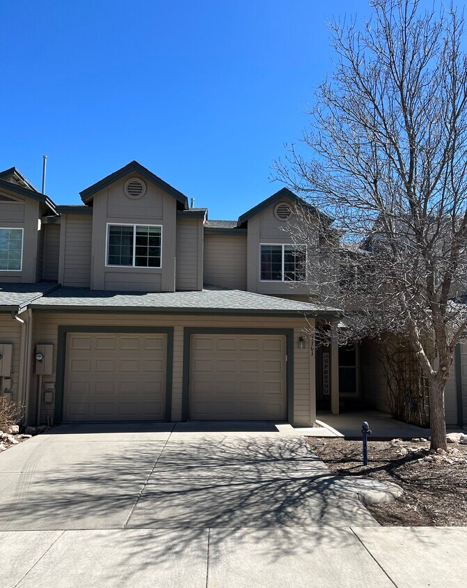 1101 W Overland Pass Dr, Flagstaff, AZ 86005 Townhome Rentals in