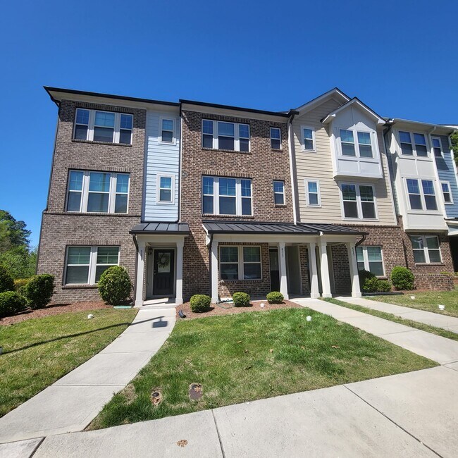 513 Portstewart Dr, Cary, NC 27519 Townhome Rentals in Cary NC