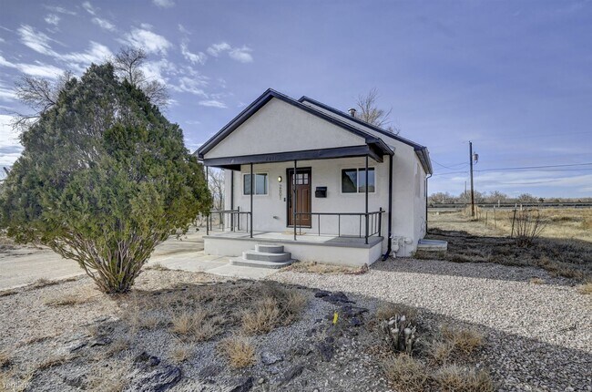 Foto del edificio - 3 br, 2 bath House - 2601 Norwich Avenue
