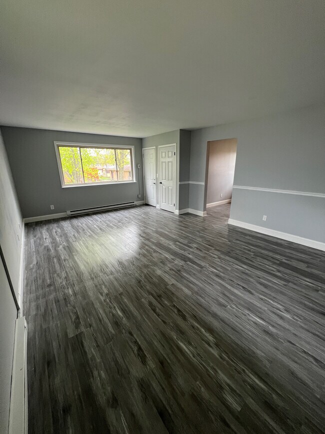 2729 North Dr, Highland, IN 46322 Townhome Rentals in Highland IN