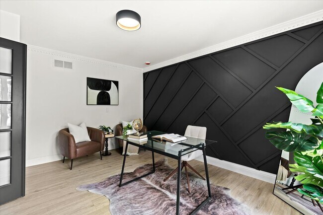 Foto del edificio - 40526 Woodside Dr
