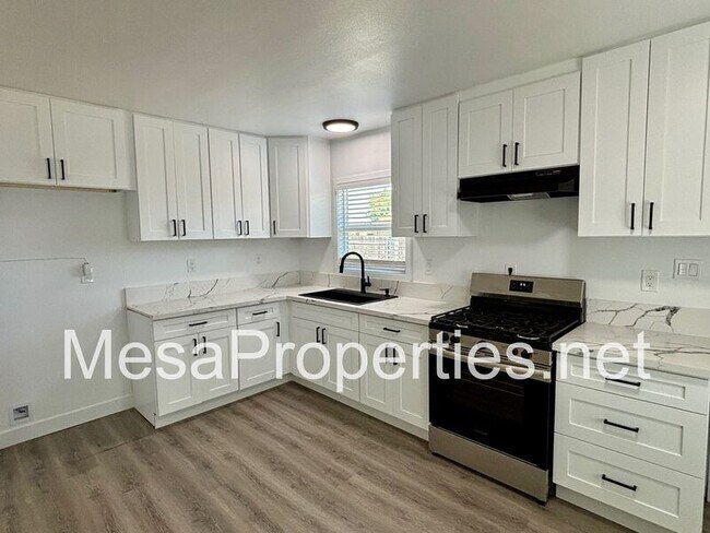 Foto del edificio - 1595 W Cleveland St