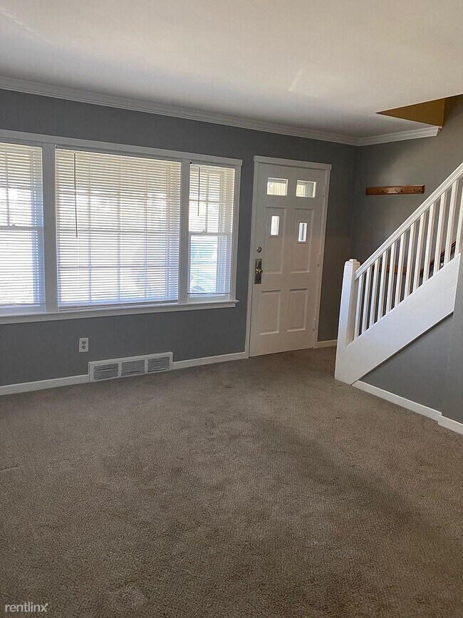 Building Photo - 3 br, 2 bath House - 85 Brighton Park