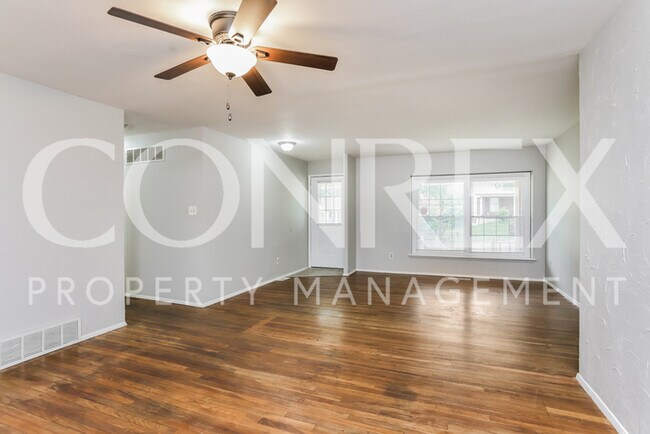 Foto del edificio - 2191 Rountree Drive