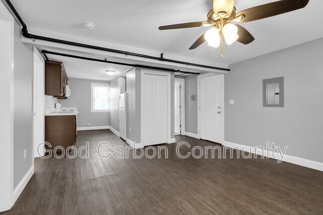 Foto del edificio - 618 Elmwood Ave