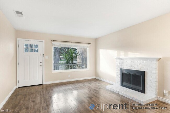 Building Photo - 3 br, 1 bath House - 1054 Santa Rita Rd, P...