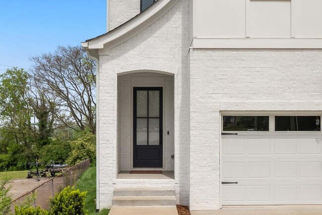 Foto del edificio - 500 Waycross Dr