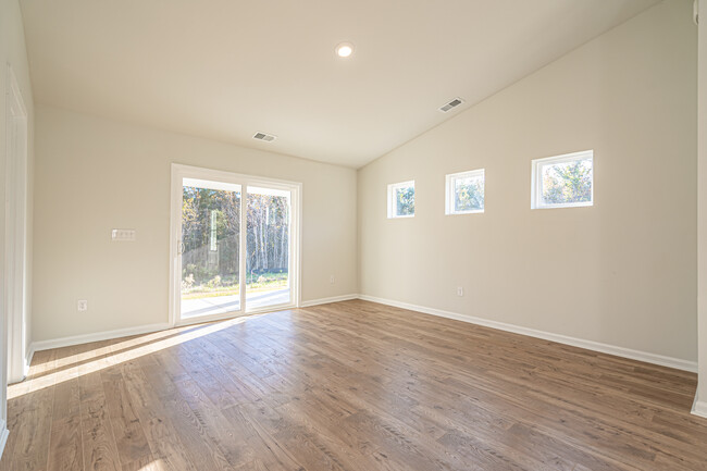Building Photo - 7023 Rivers Bridge Ct
