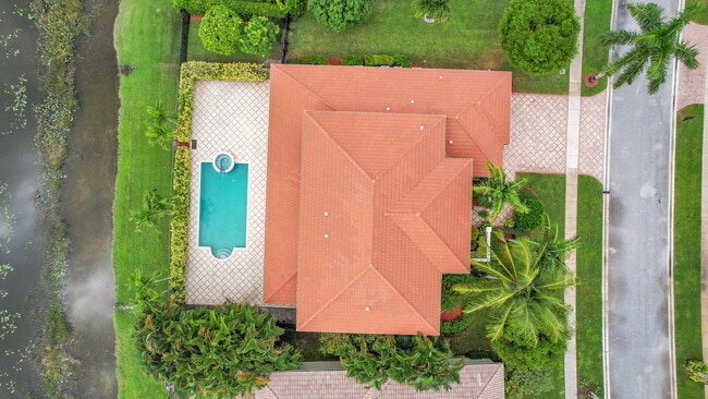 Building Photo - 4545 Island Reef Dr