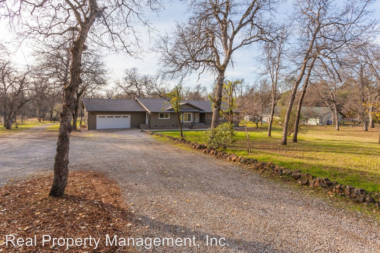 Primary Photo - 19463 Rambling Oak Dr
