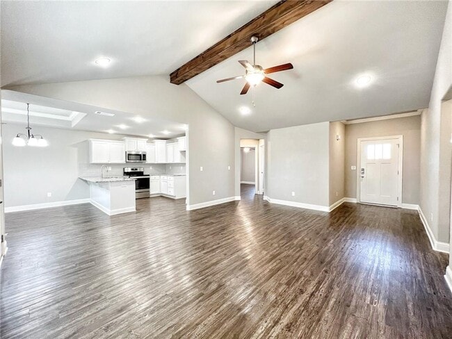 Foto del edificio - 1721 Charismatic Dr