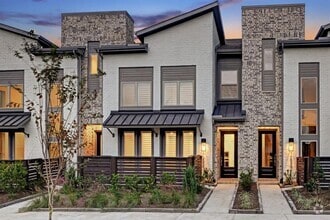 Building Photo - 16650 Texas Hill Country Rd