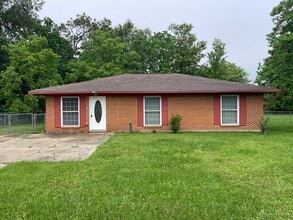 Building Photo - 125 Cherry Ct