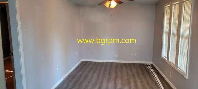 Foto del edificio - 2 BD, 2 BA, Home in Cabot