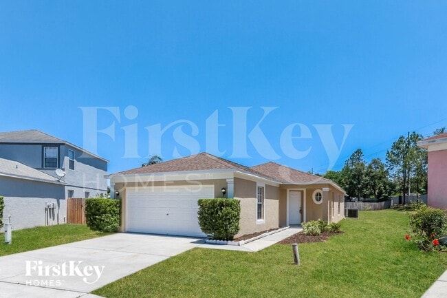 Building Photo - 905 Lake Shore Ranch Dr