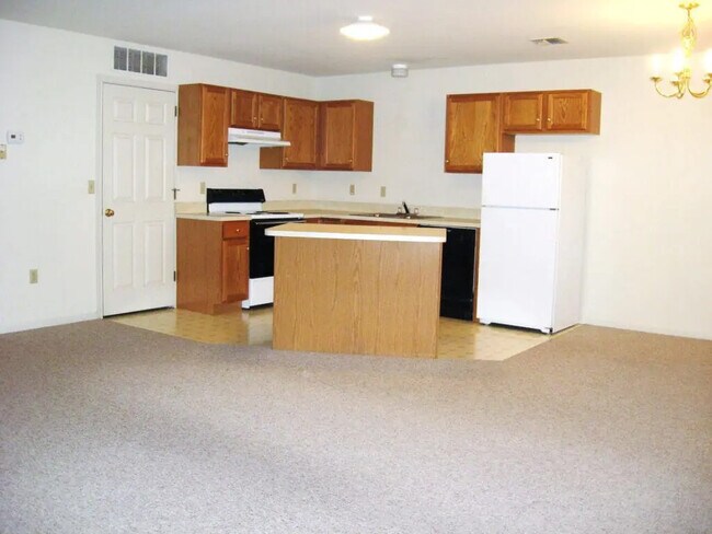 Foto del edificio - 1334 Martin Ave