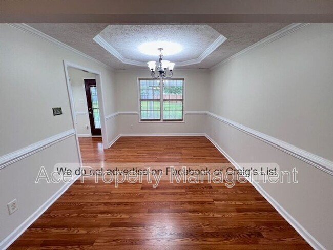 Foto del edificio - 2826 Aristocrat Ln